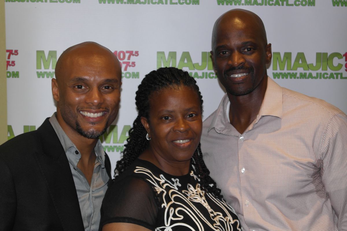 Kenny Lattimore meet and greet