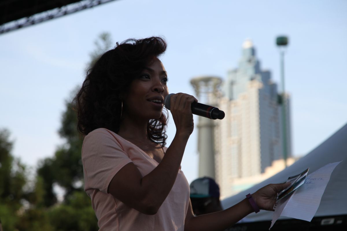 Wednesday WindDown ft. Algebra & Demetria McKinney