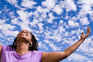 woman looking to sky