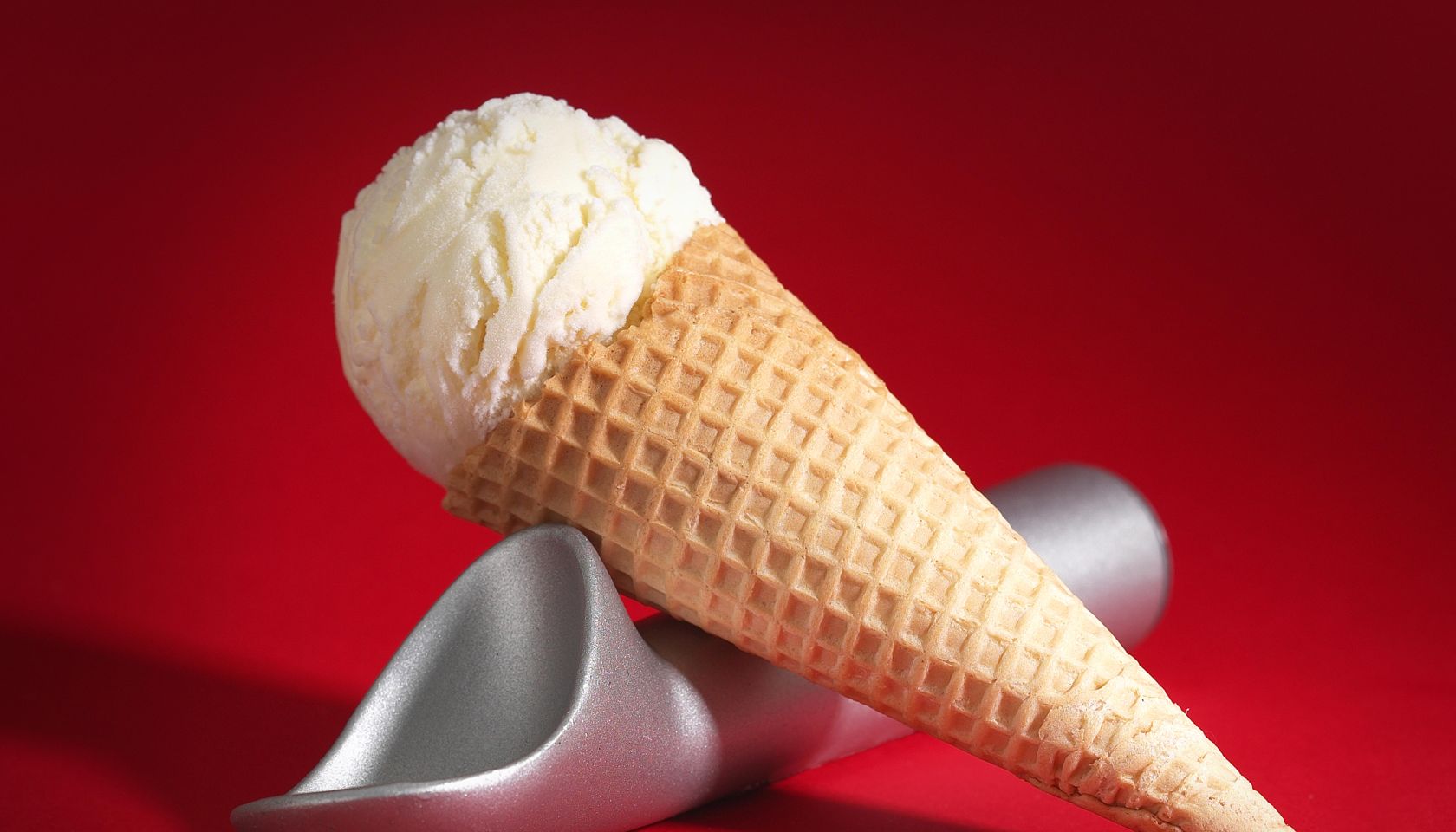 Vanilla ice cream in a one