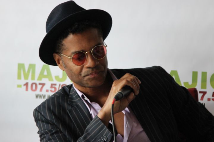 Eric Benet on Majic 1075/975