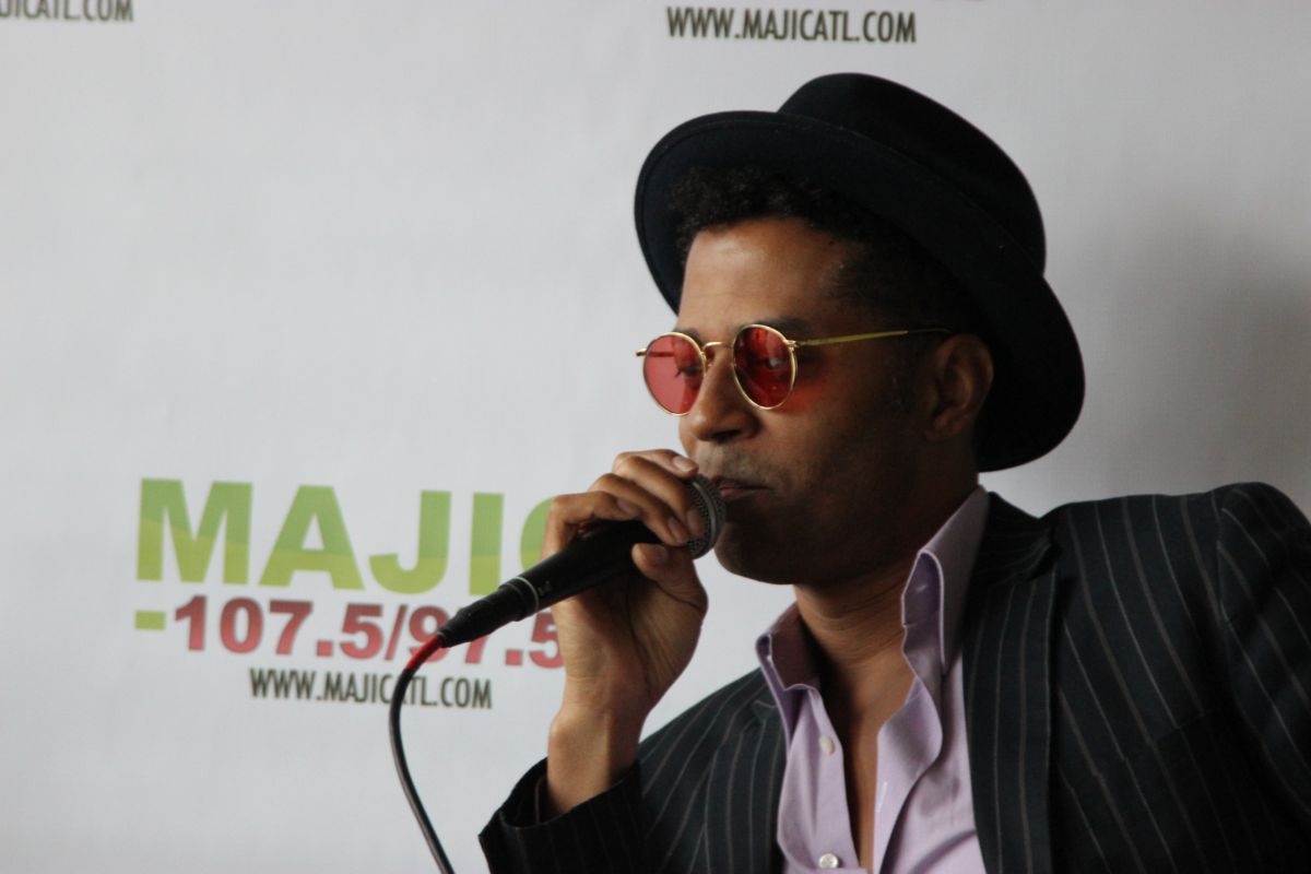 Eric Benet on Majic 1075/975