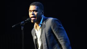 Maxwell Live In Chicago