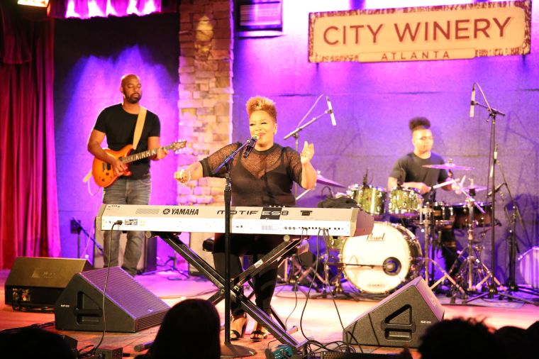 Avery Sunshine Majic After Dark