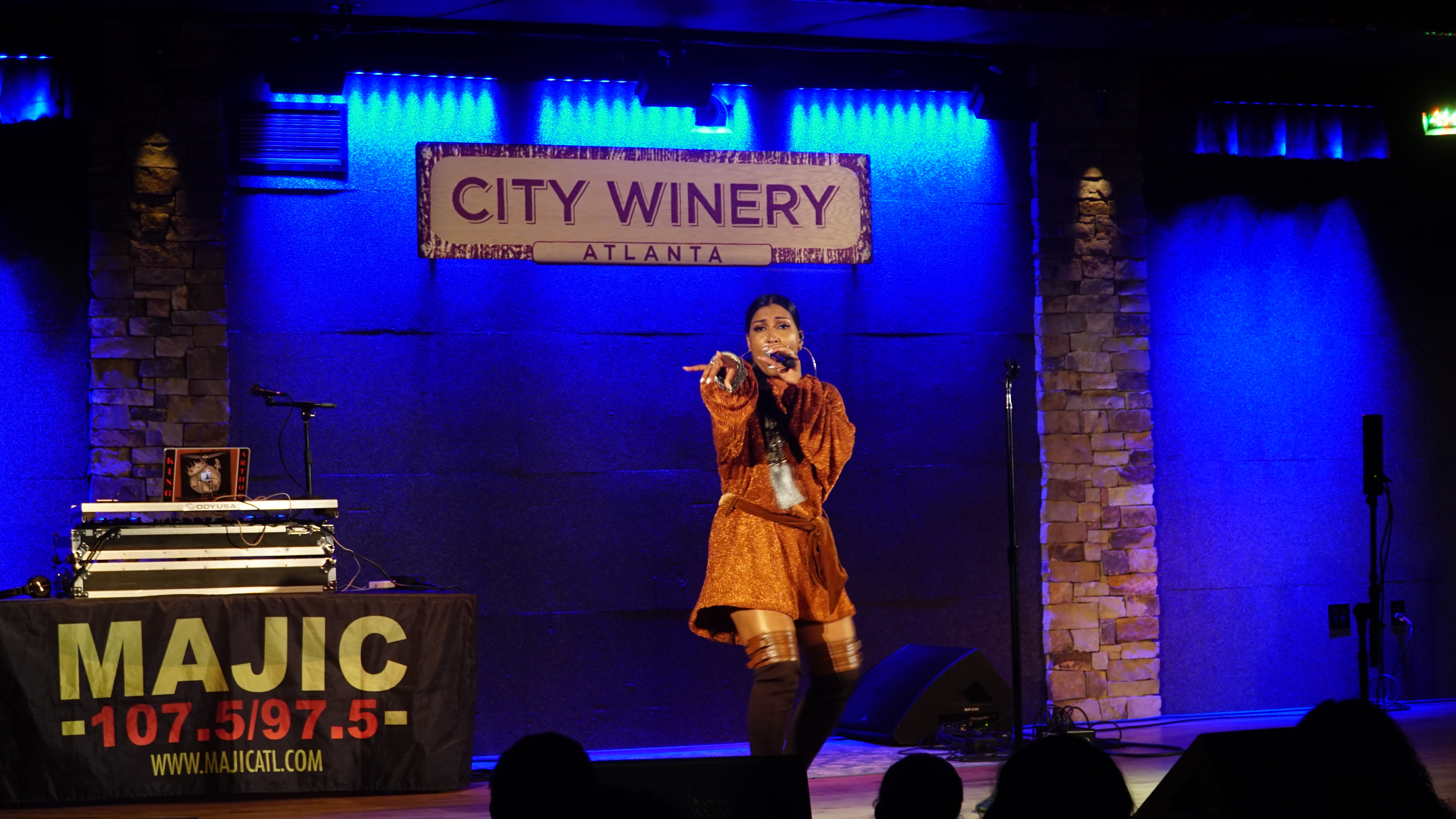 Majic After Dark Melanie Fiona