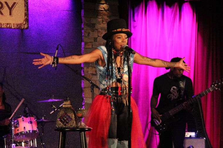 “Majic After Dark “Powered By Ford” With Raheem DeVaughn & Maleke O’Ney