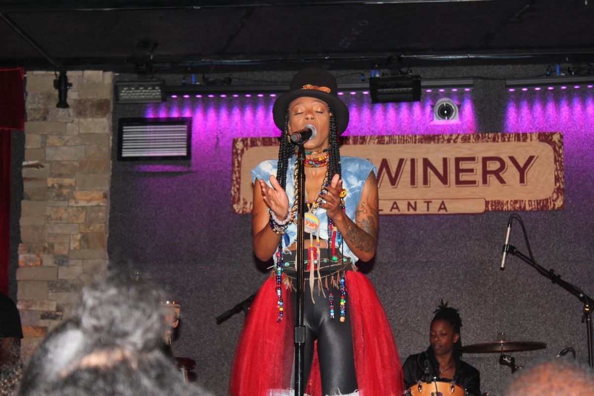 “Majic After Dark “Powered By Ford" With Raheem DeVaughn & Maleke O'Ney
