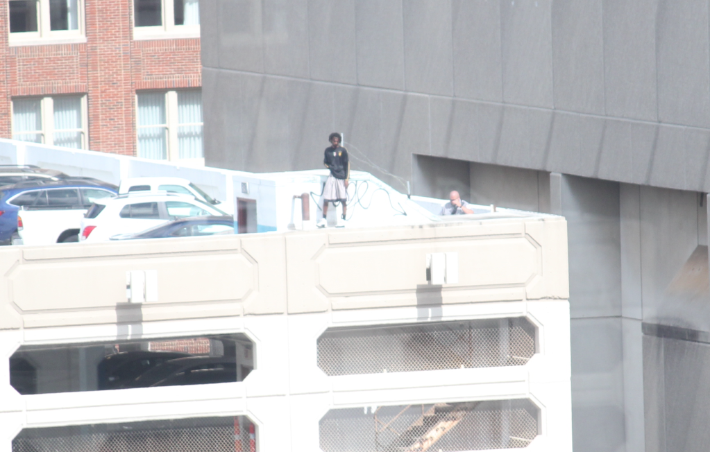 Atlanta Man jumping from building