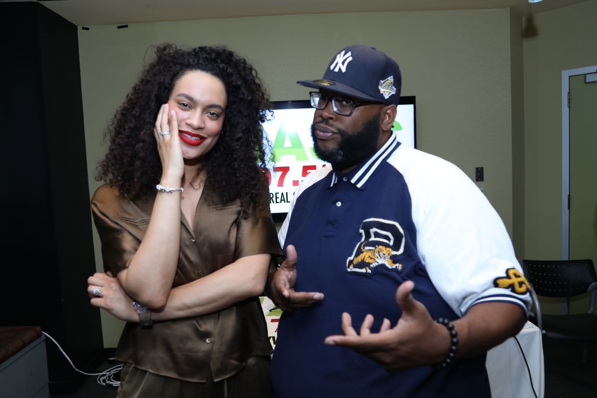Nicole Bus Meet & Greet [Exclusive Photos] Majic 107.5 / 97.5 Atlanta