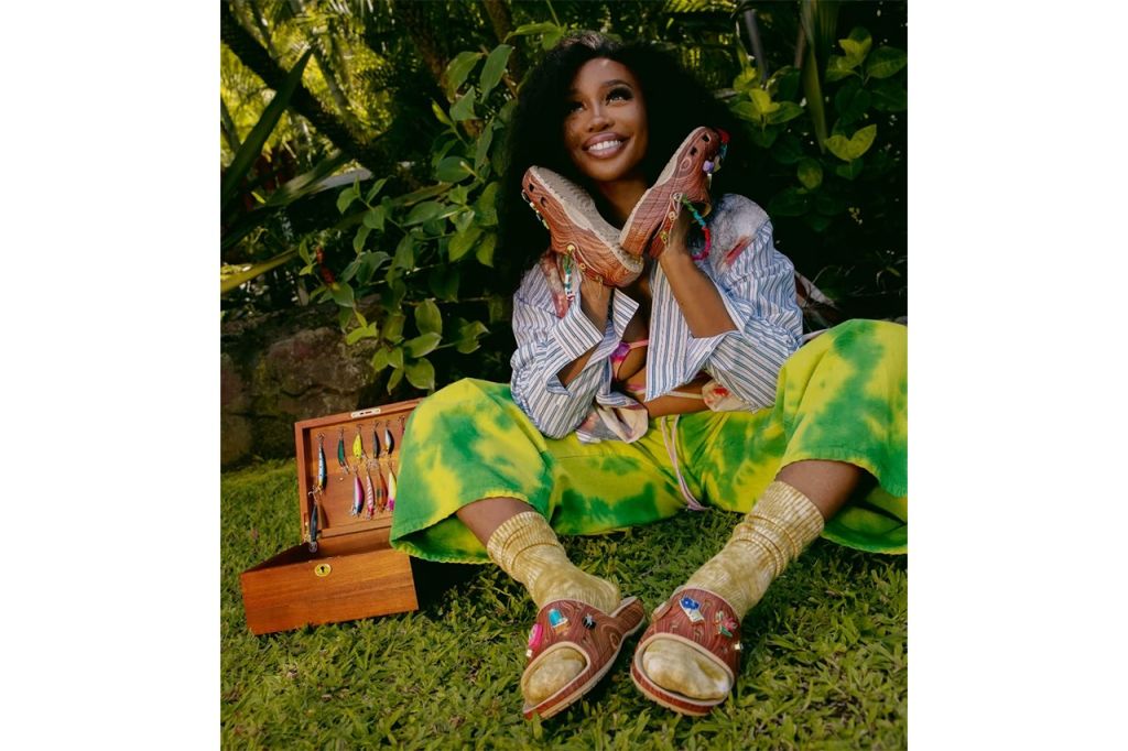 SZA Collaborates with Crocs For Mental Health Awareness Month