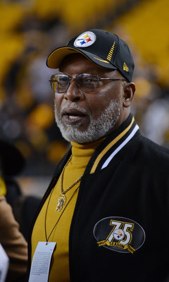 Baltimore Ravens v Pittsburgh Steelers