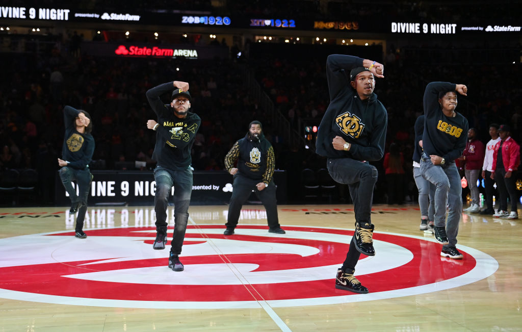 Celebrities Attend New York Knicks v Atlanta Hawks